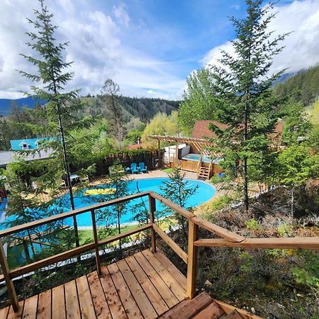 Motel Tyrol Рейдиум-Хот-Спрингс Экстерьер фото