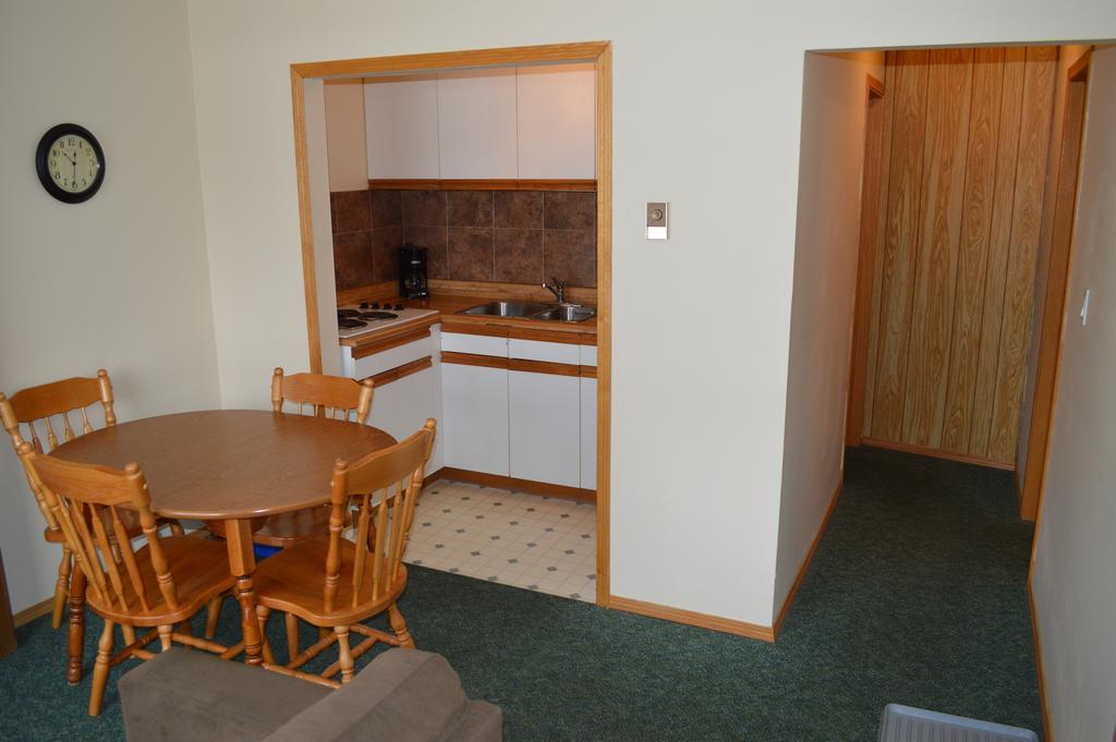 Motel Tyrol Рейдиум-Хот-Спрингс Номер фото